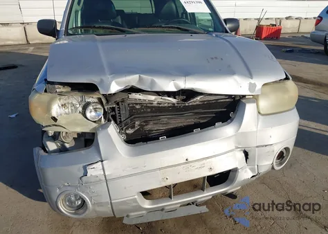 2005 Ford Escape Limited from USA, damaged, VIN 1FMCU04115KA69842